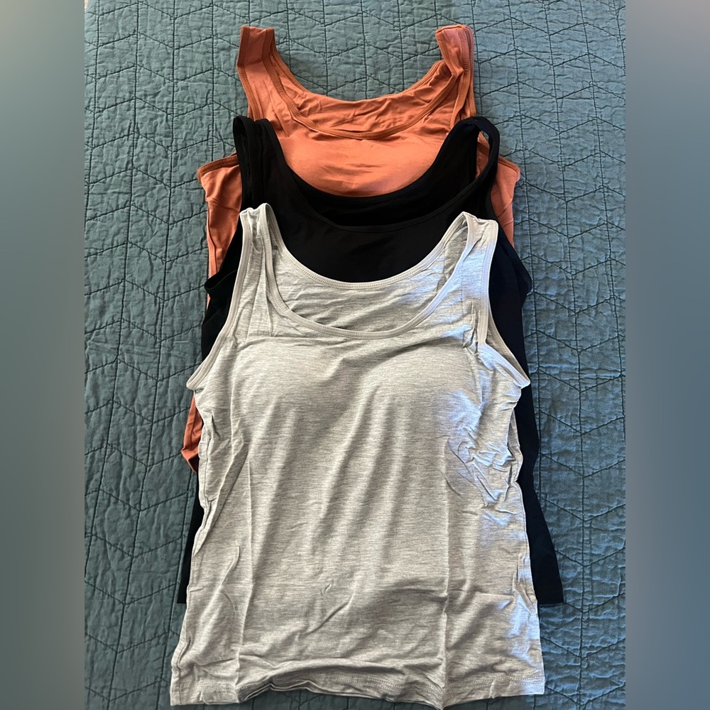 Women's Sleeveless Tank Top Set - Gray, Black, Orange
